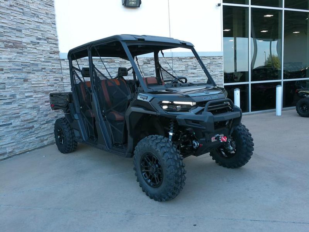 2026 Can-Am Defender MAX LONE STAR HD11