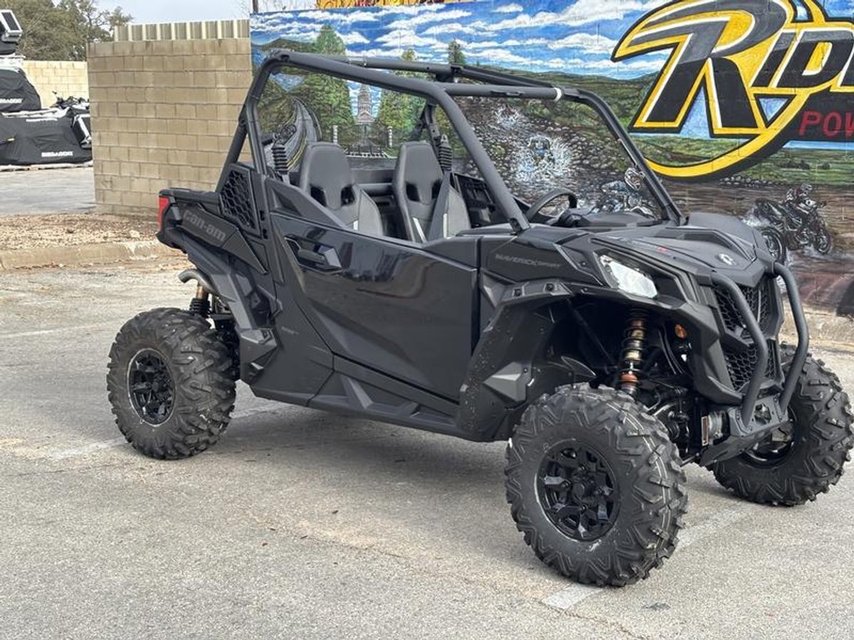 2025 Can-Am Maverick Sport DPS 1000R