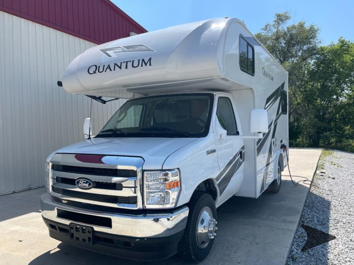 2026 Thor Motor Coach Quantum