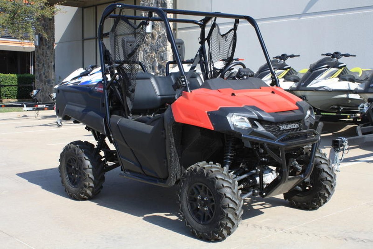 2025 Honda Pioneer 700 Deluxe