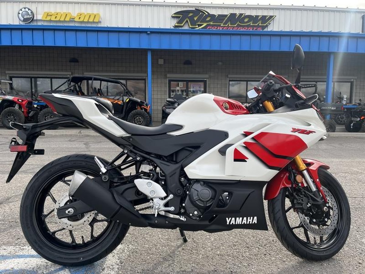 2026 Yamaha YZF-R3 70th Anniversary Edition