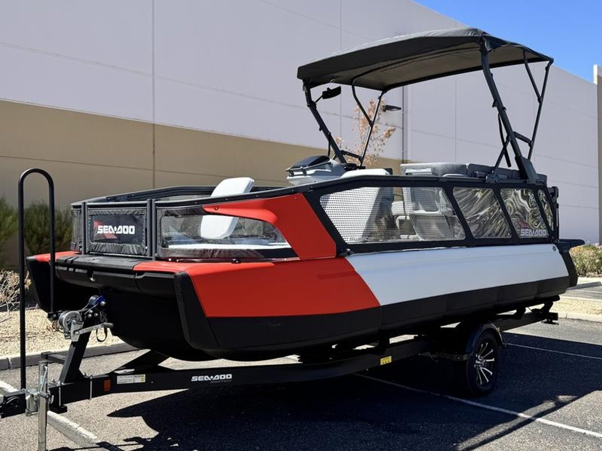 2025 Sea-Doo Switch Sport 21 - 230 hp Painted