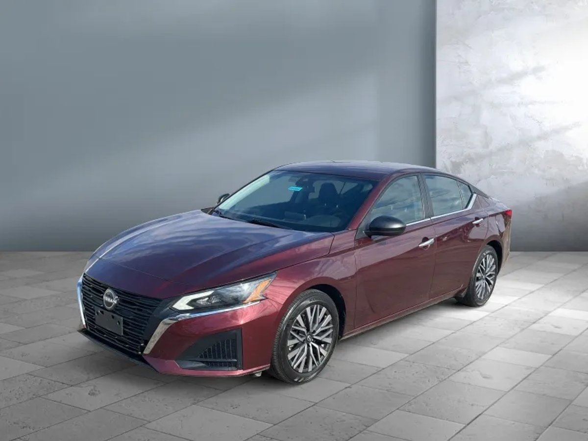 2025 Nissan Altima