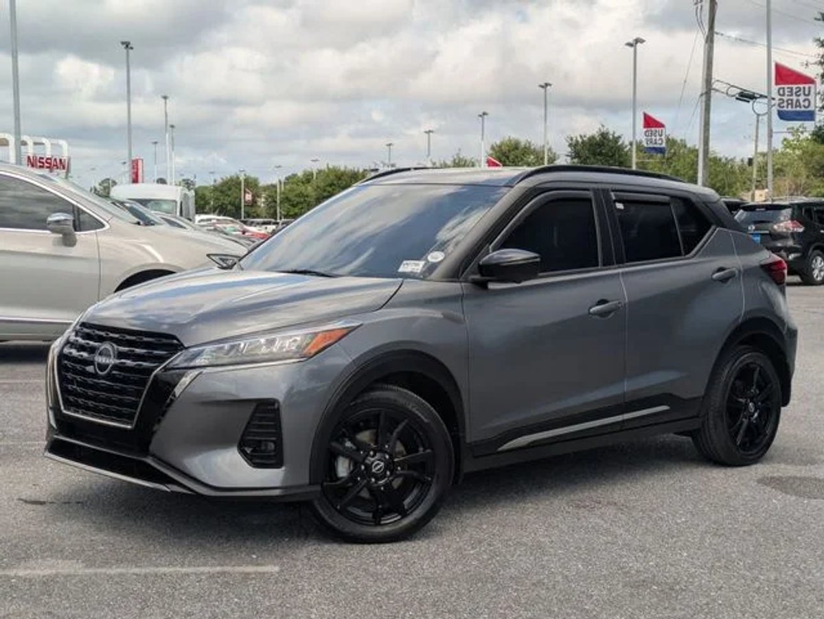 2023 Nissan Kicks