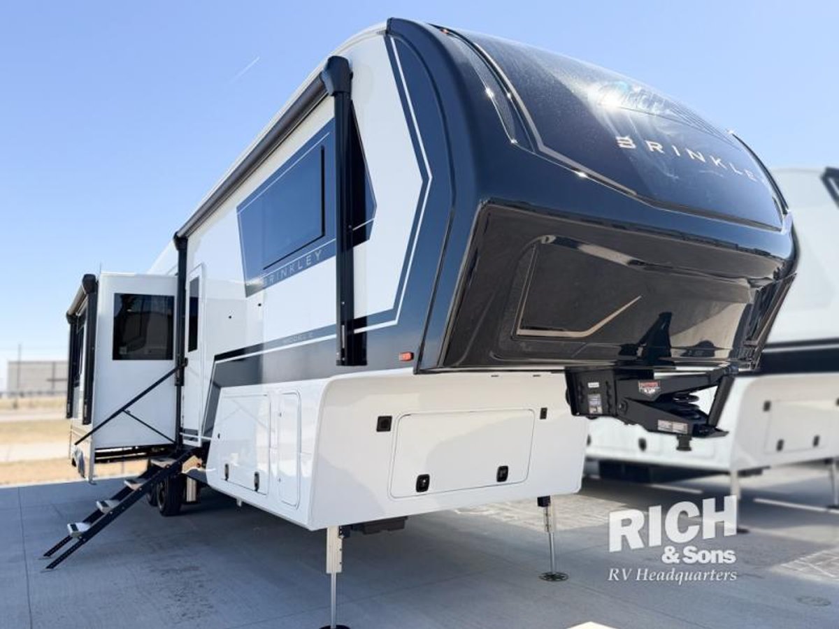 2026 Brinkley Model Z