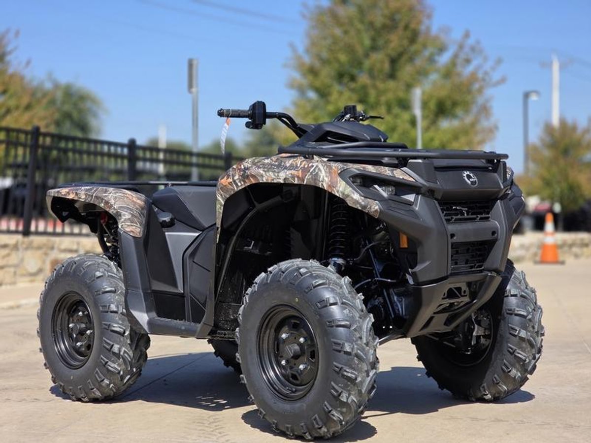 2026 Can-Am Outlander DPS 700 Wildland Camo