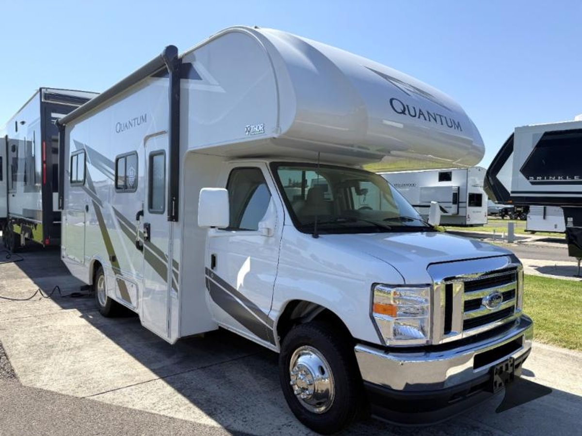2026 Thor Motor Coach Quantum