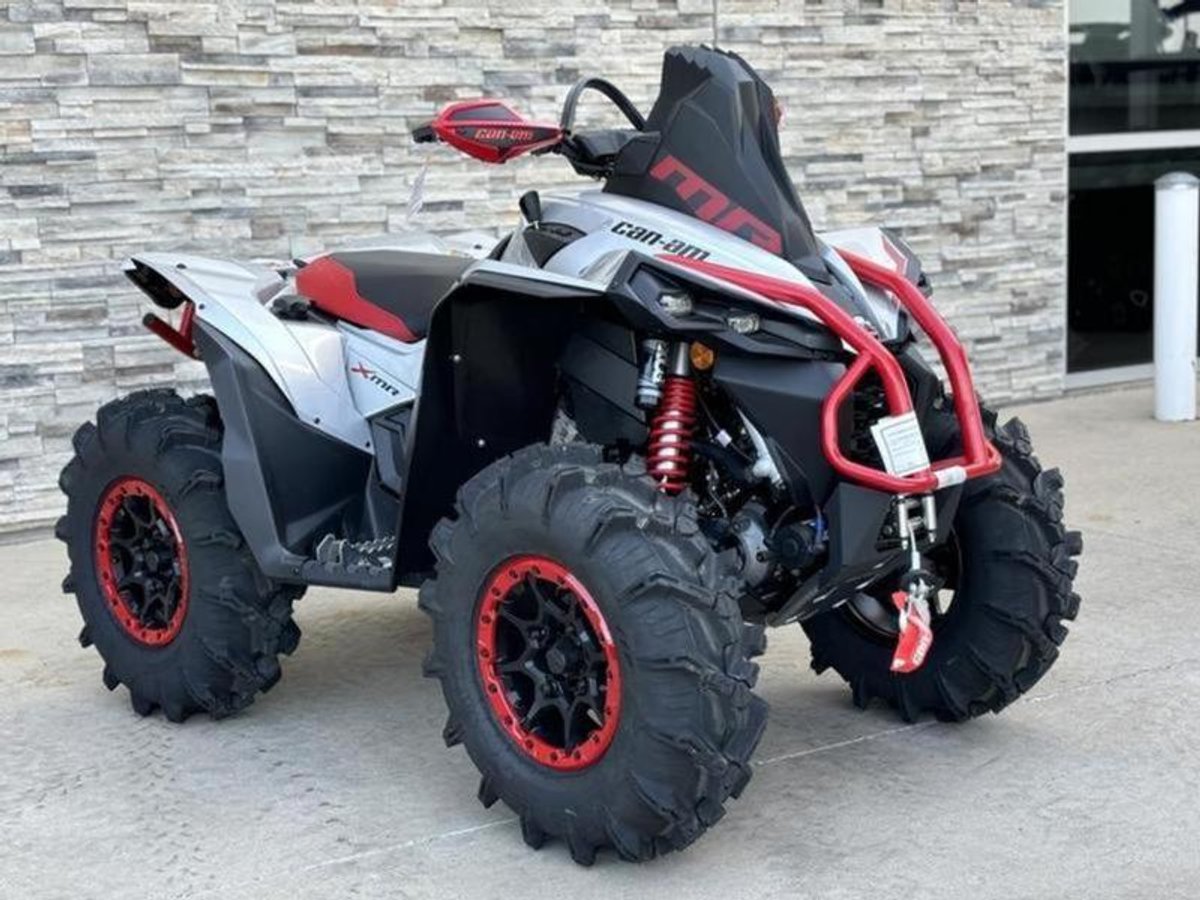 2026 Can-Am Renegade X mr 1000 R Hyper Silver & Legion Red