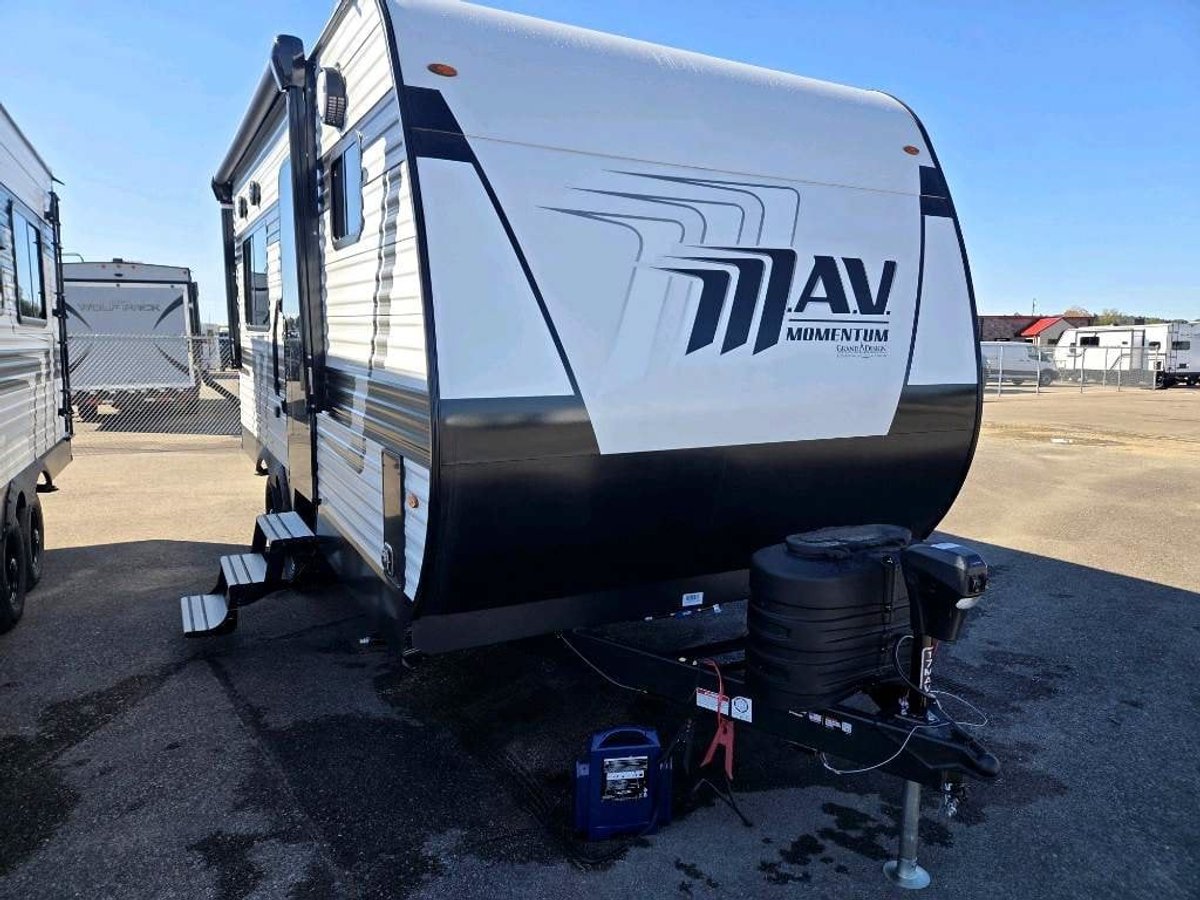 2026 Grand Momentum MAV