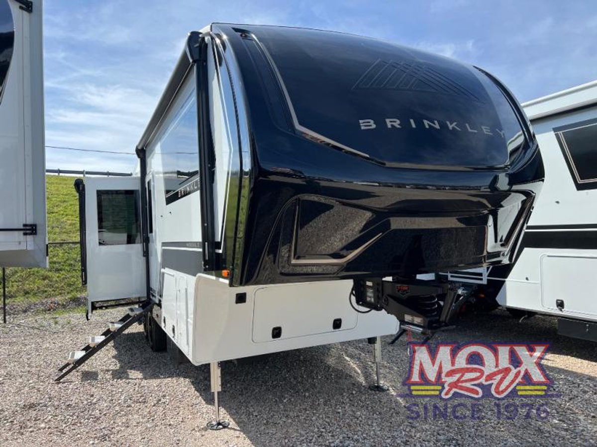 2026 Brinkley Model Z