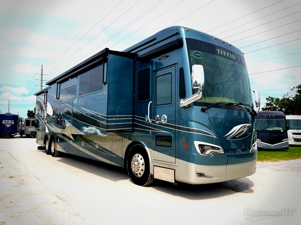 2019 Tiffin Allegro Bus