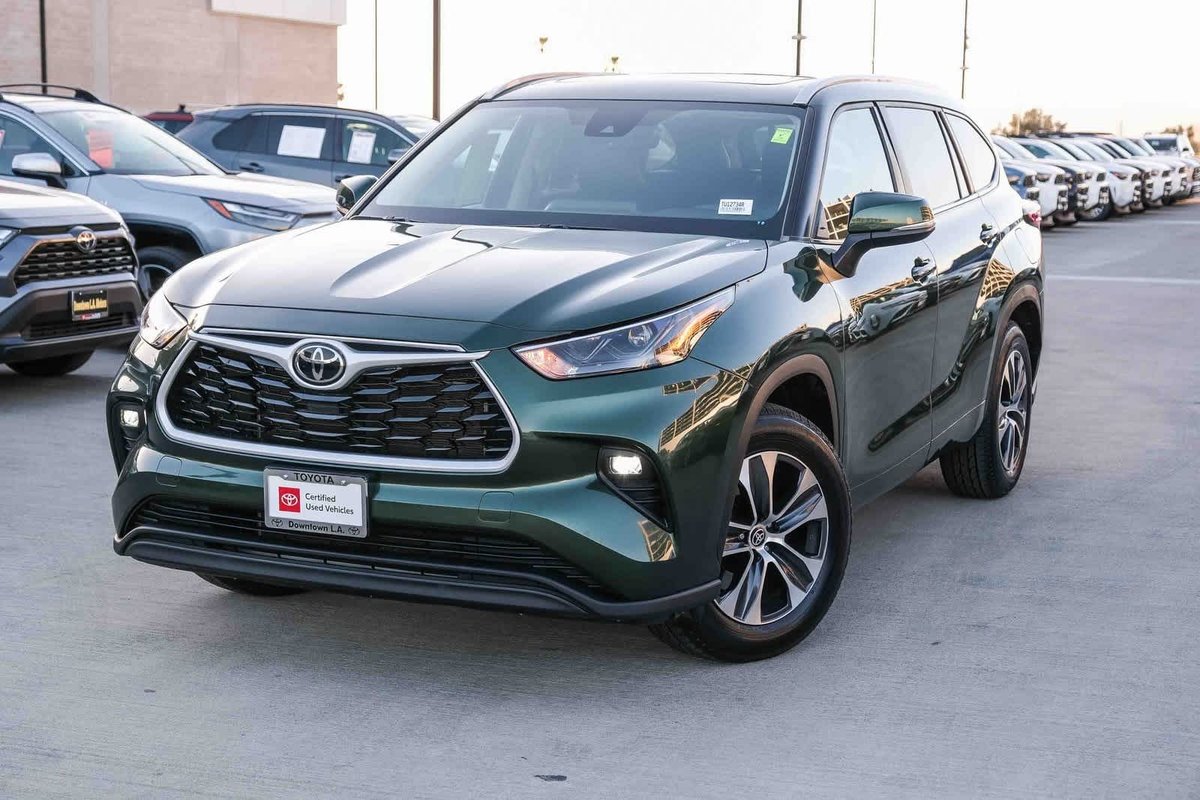 2024 Toyota Highlander