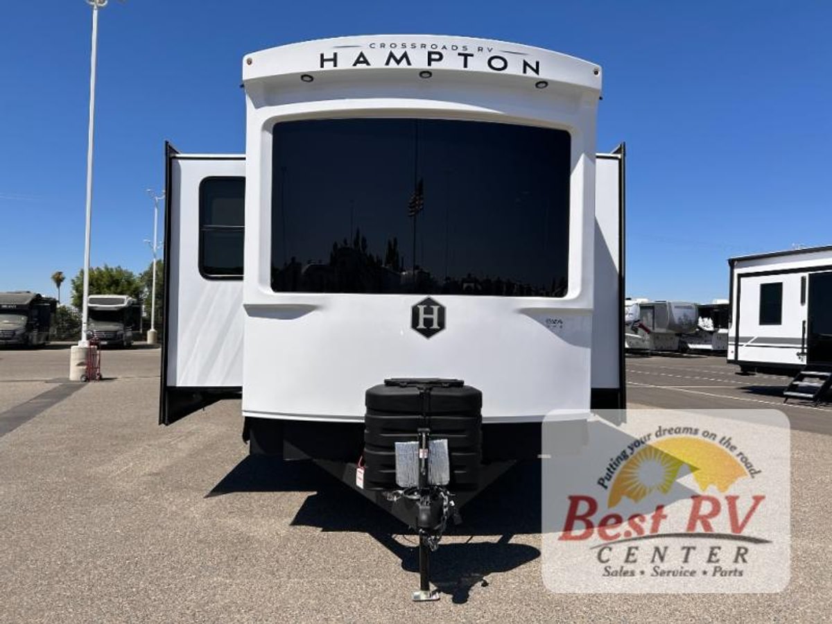 2026 CrossRoads RV Hampton