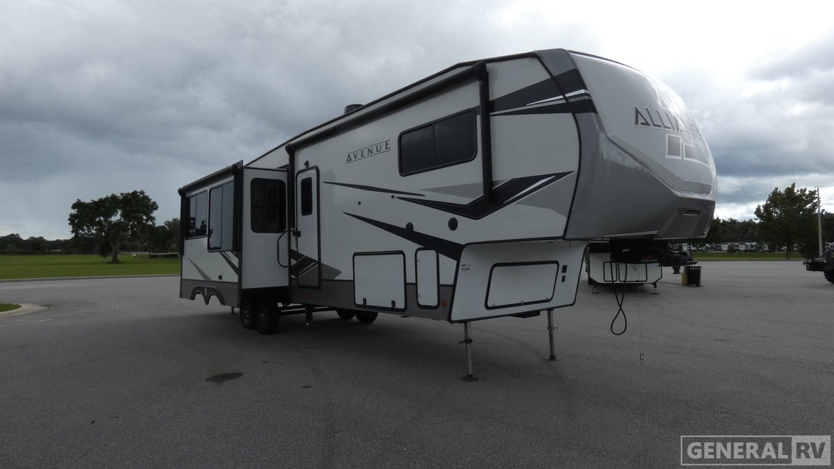 2023 Alliance RV Avenue