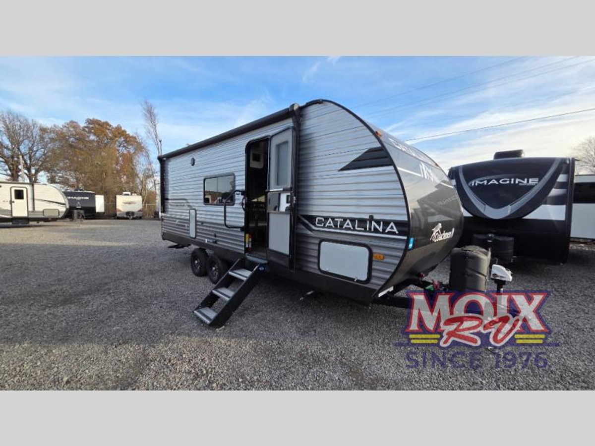 2024 Coachmen RV Catalina Summit Series 8