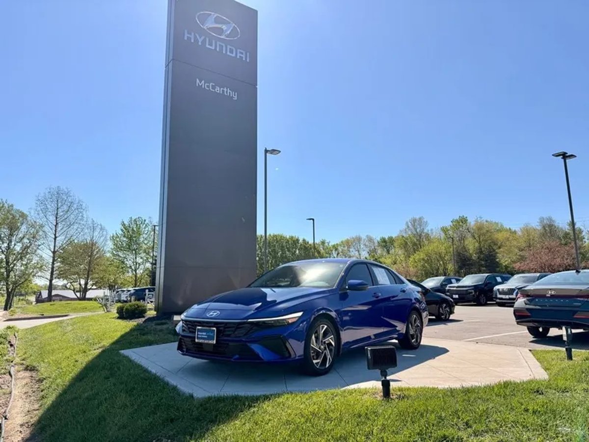 2025 Hyundai Elantra