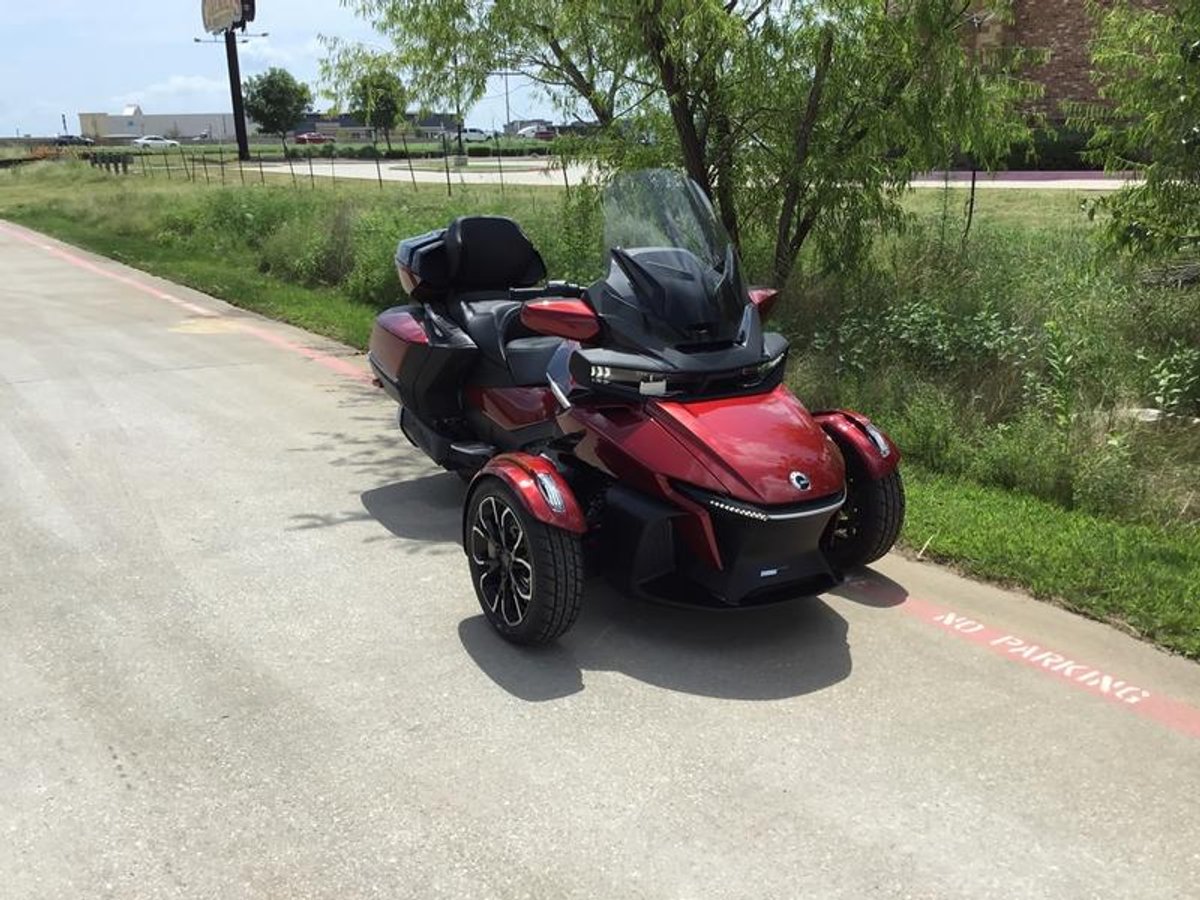 2025 Can-Am Spyder RT Limited Platine Wheels