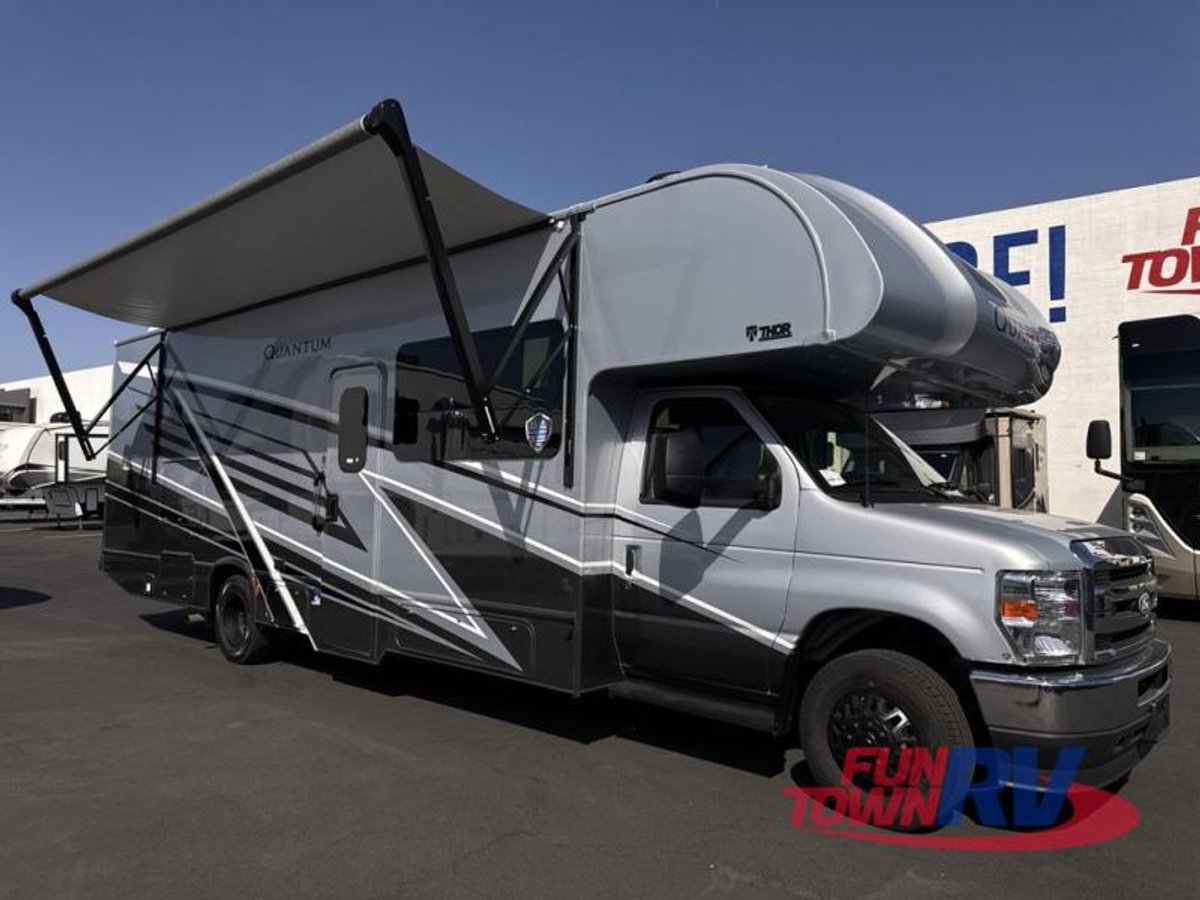 2026 Thor Motor Coach Quantum