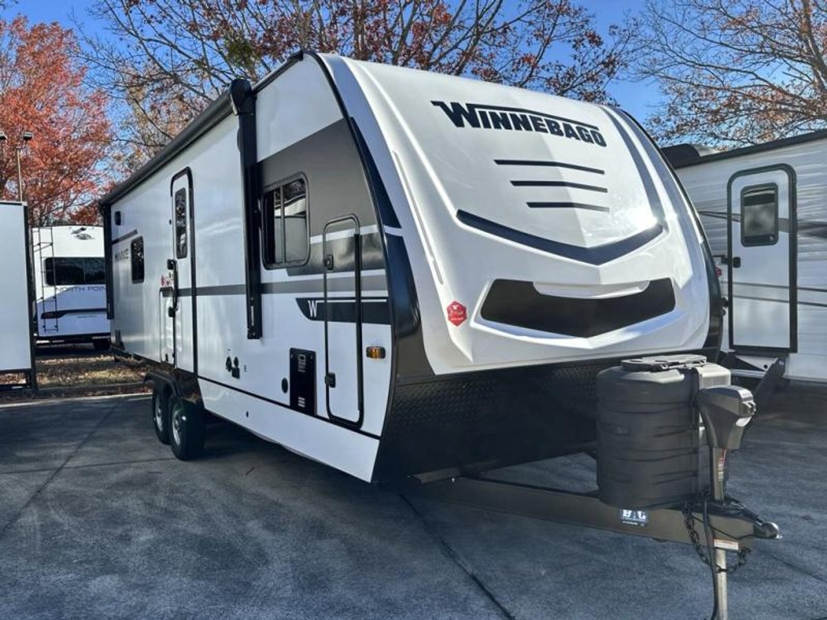 2025 Winnebago Minnie