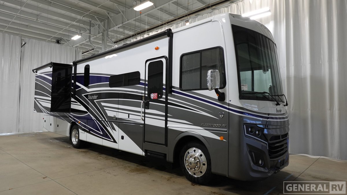 2026 Fleetwood Bounder