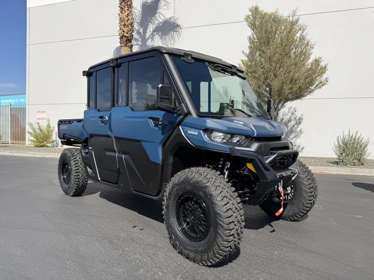 2025 Can-Am Defender MAX Limited HD10