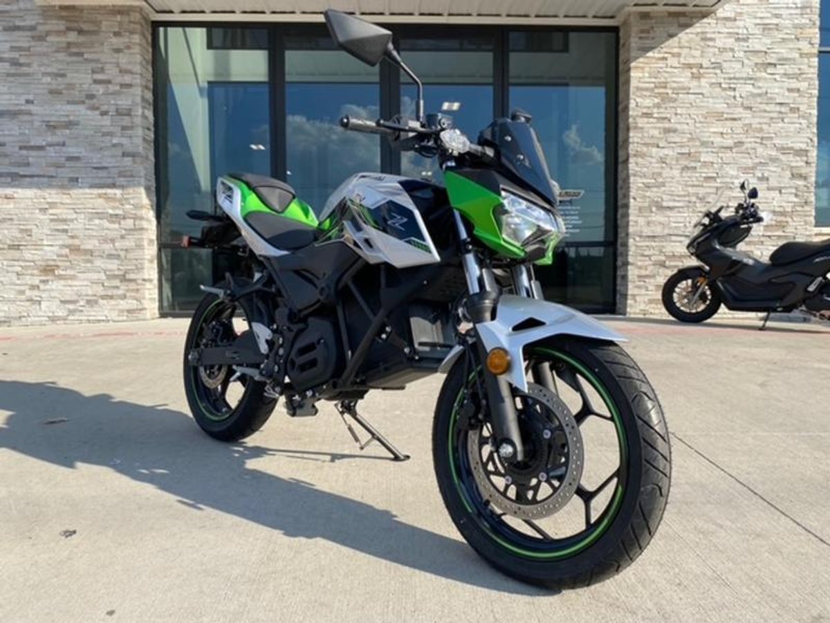 2024 Kawasaki Z e-1 ABS