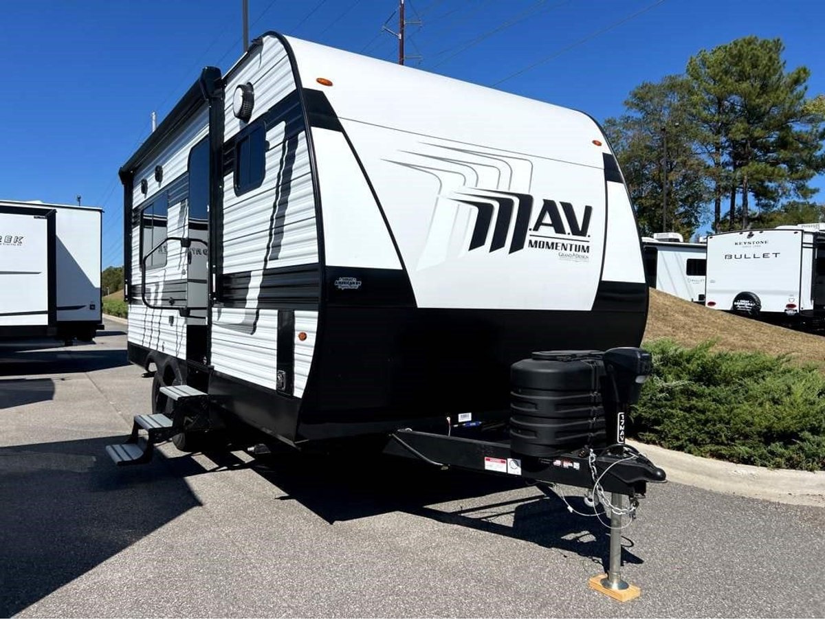 2026 Grand Momentum MAV