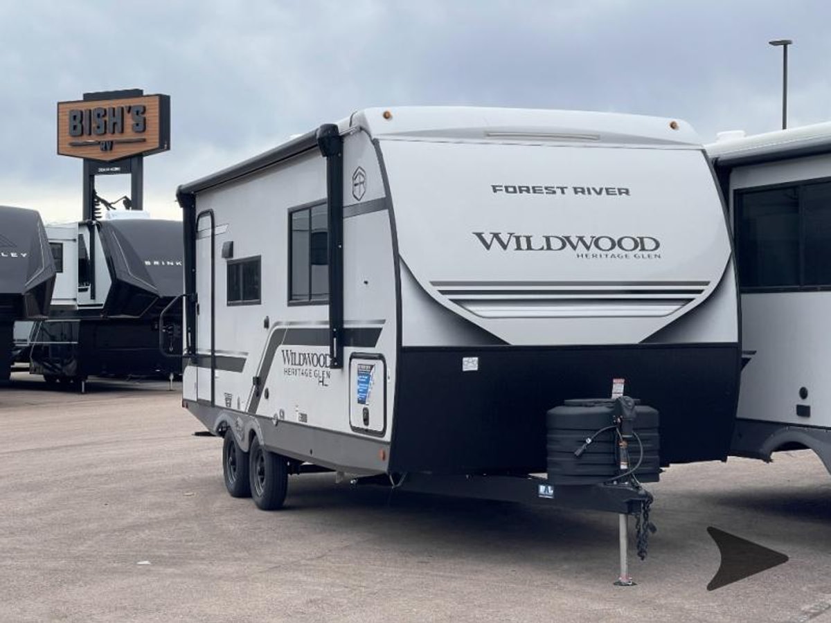 2026 Forest River RV Wildwood Heritage Glen Hyper-Lyte
