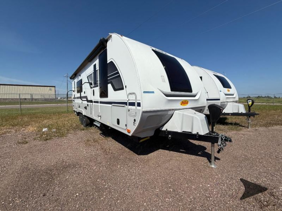 2024 Lance Lance Travel Trailers
