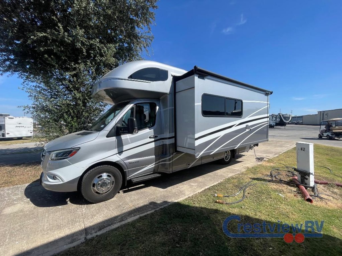 2022 Winnebago View