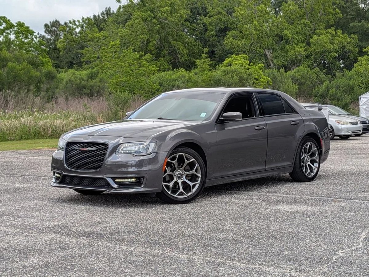 2018 Chrysler 300