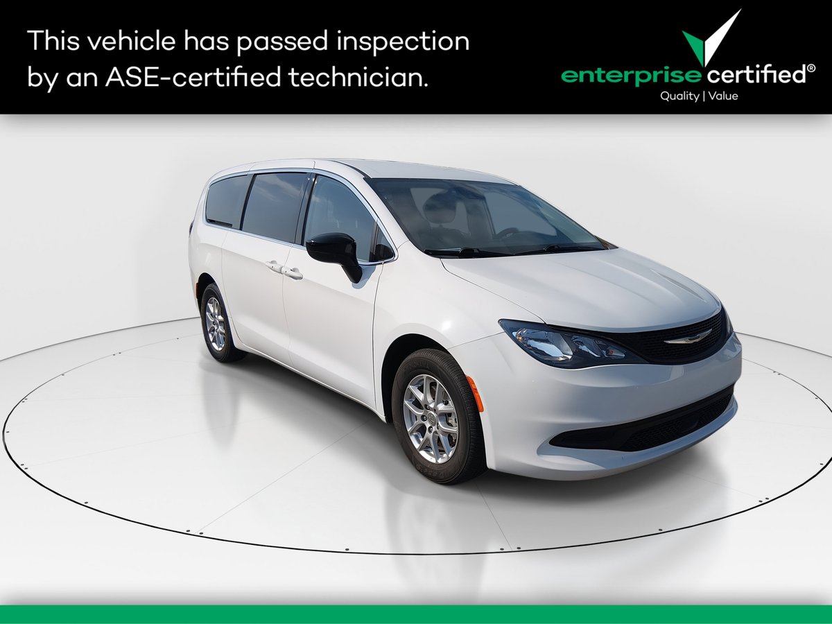 2024 Chrysler Voyager