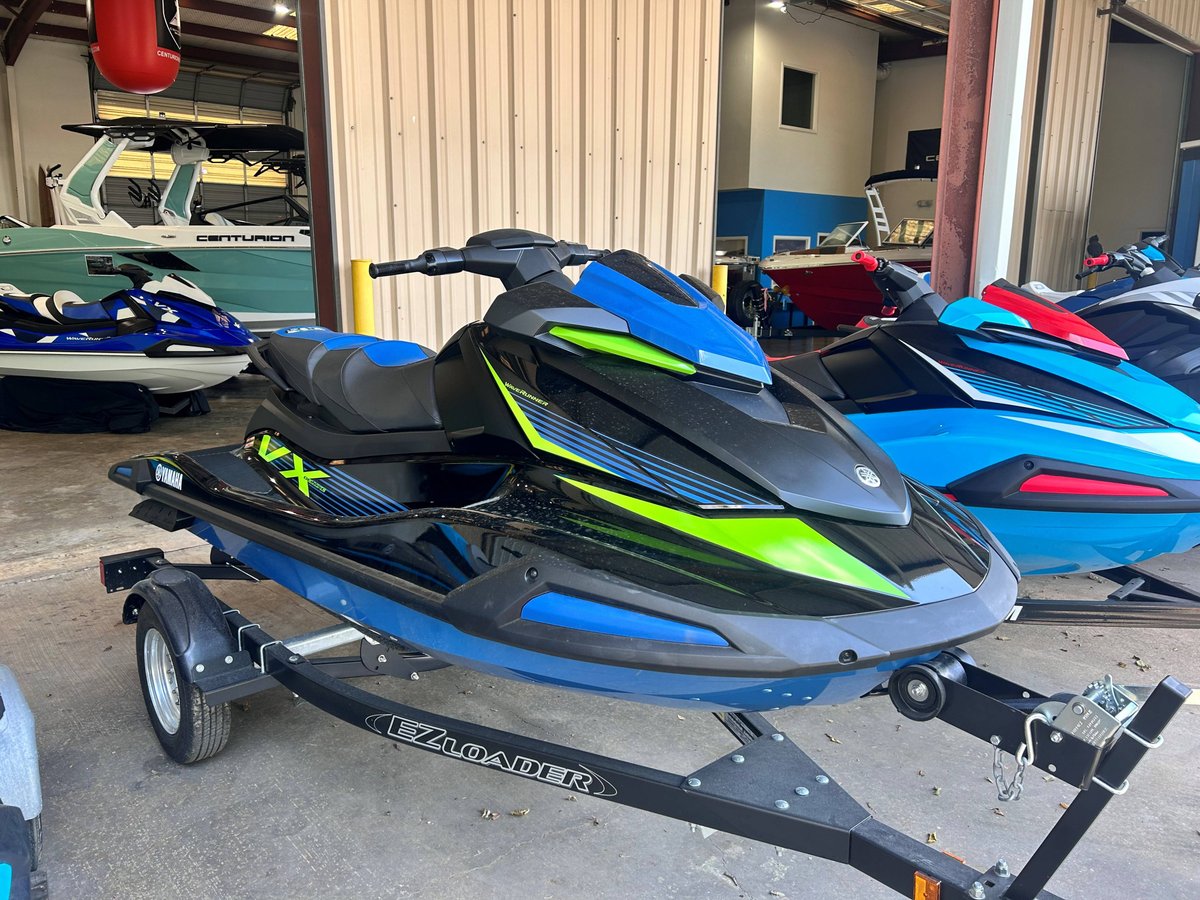 2024 Yamaha WaveRunner VX Deluxe