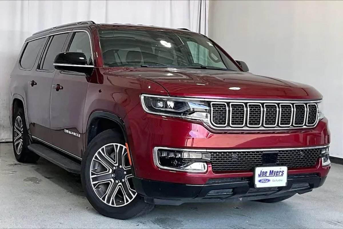 2023 Jeep Wagoneer L