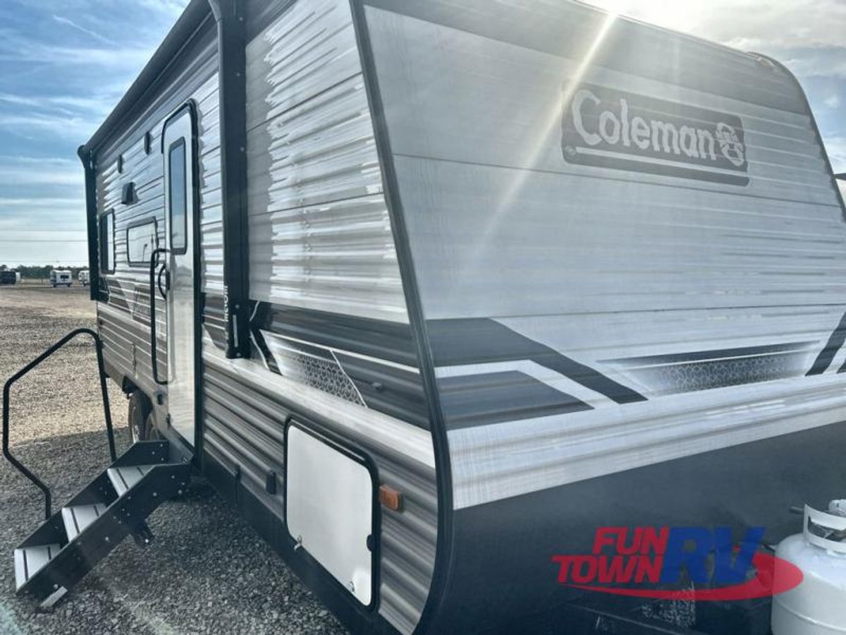 2022 Dutchmen RV Coleman Lantern LT Series