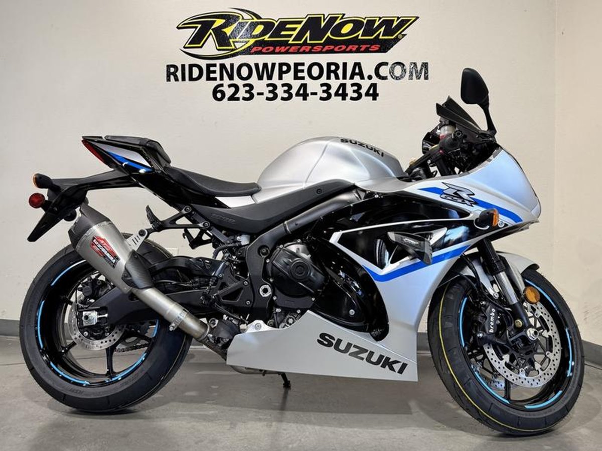 2025 Suzuki GSX-R1000