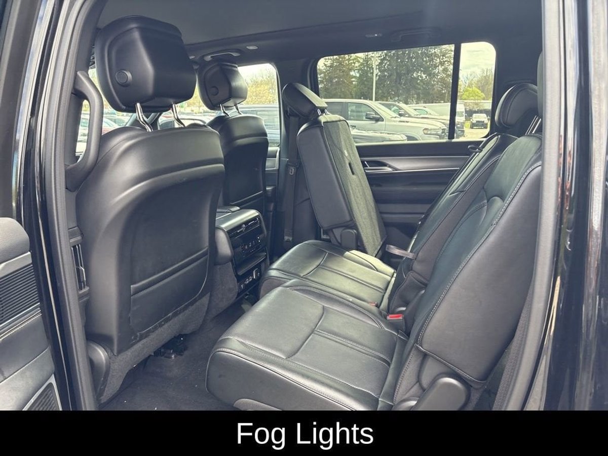 2024 Jeep Wagoneer Series II Carbide