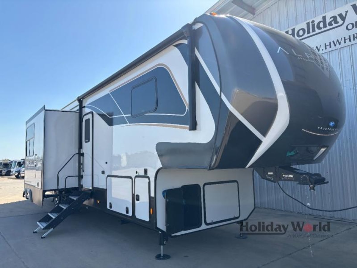 2025 Keystone Avalanche 380LT