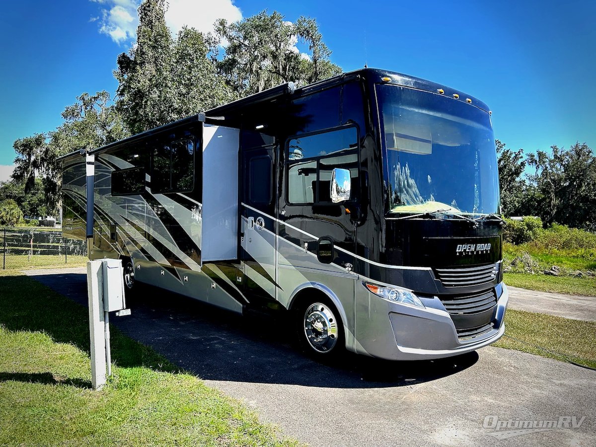 2022 Tiffin Open Road Allegro