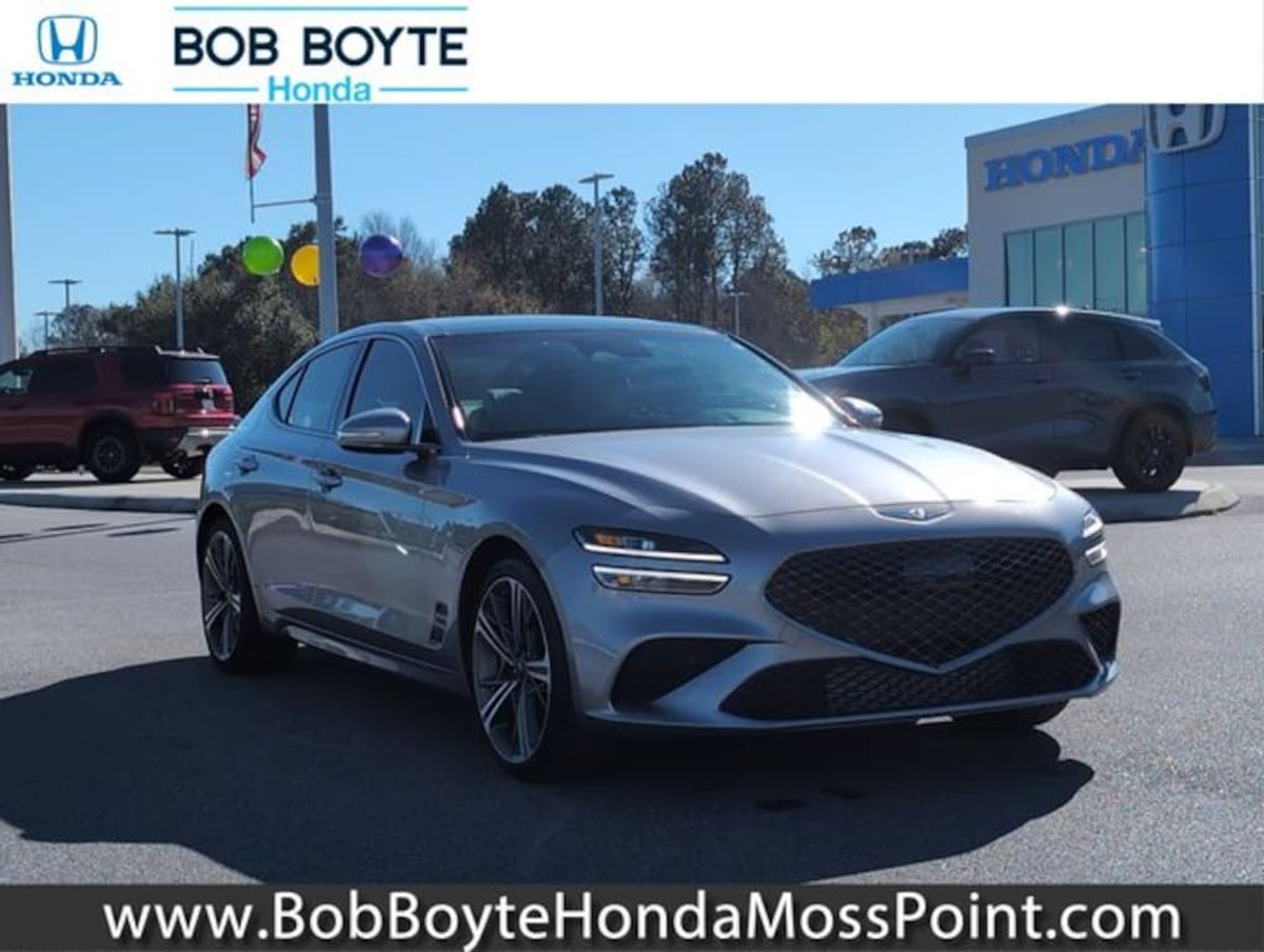 2025 Genesis G70