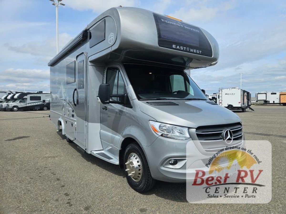 2025 EAST TO WEST Entrada M-Class