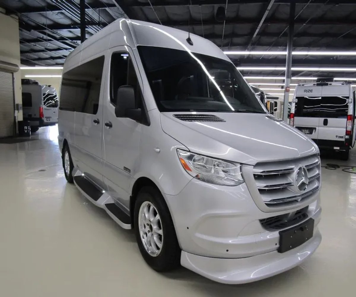 2023 Midwest Automotive Designs PATRIOT CRUISER