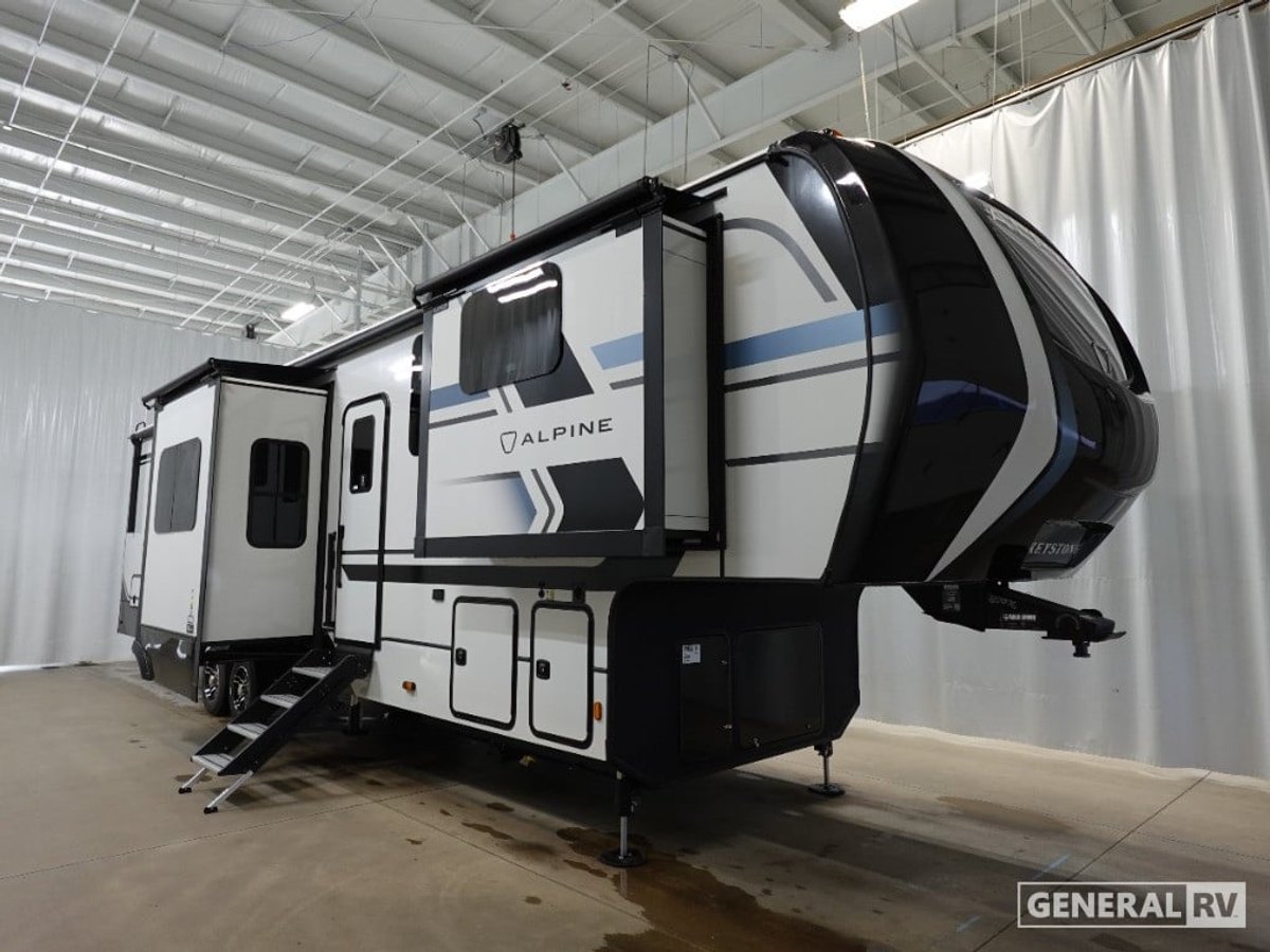 2026 Keystone Alpine