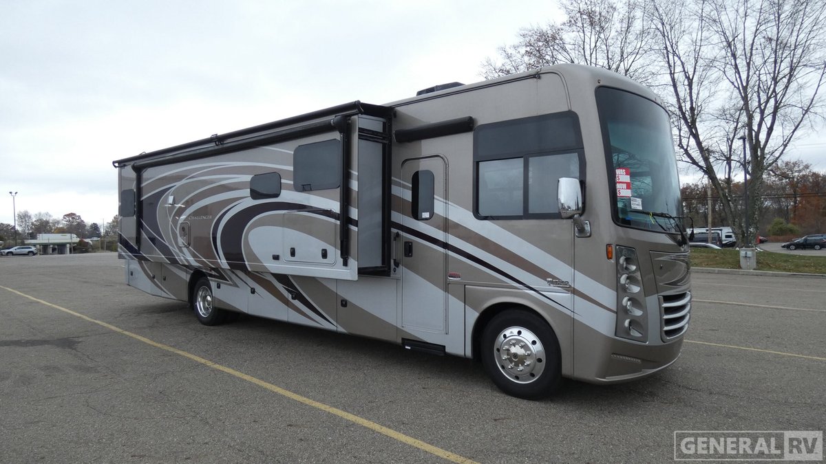 2019 Thor Motor Coach Challenger