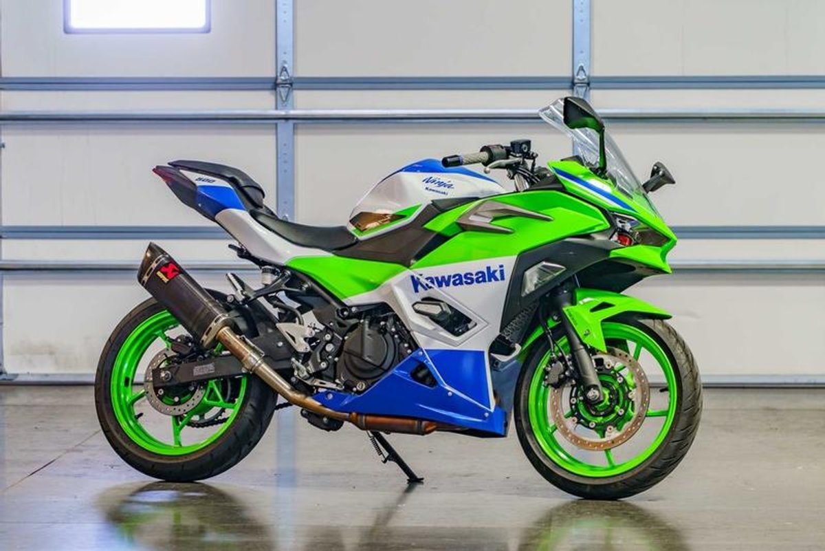 2024 Kawasaki Ninja 500 SE 40th Anniversary Edition ABS