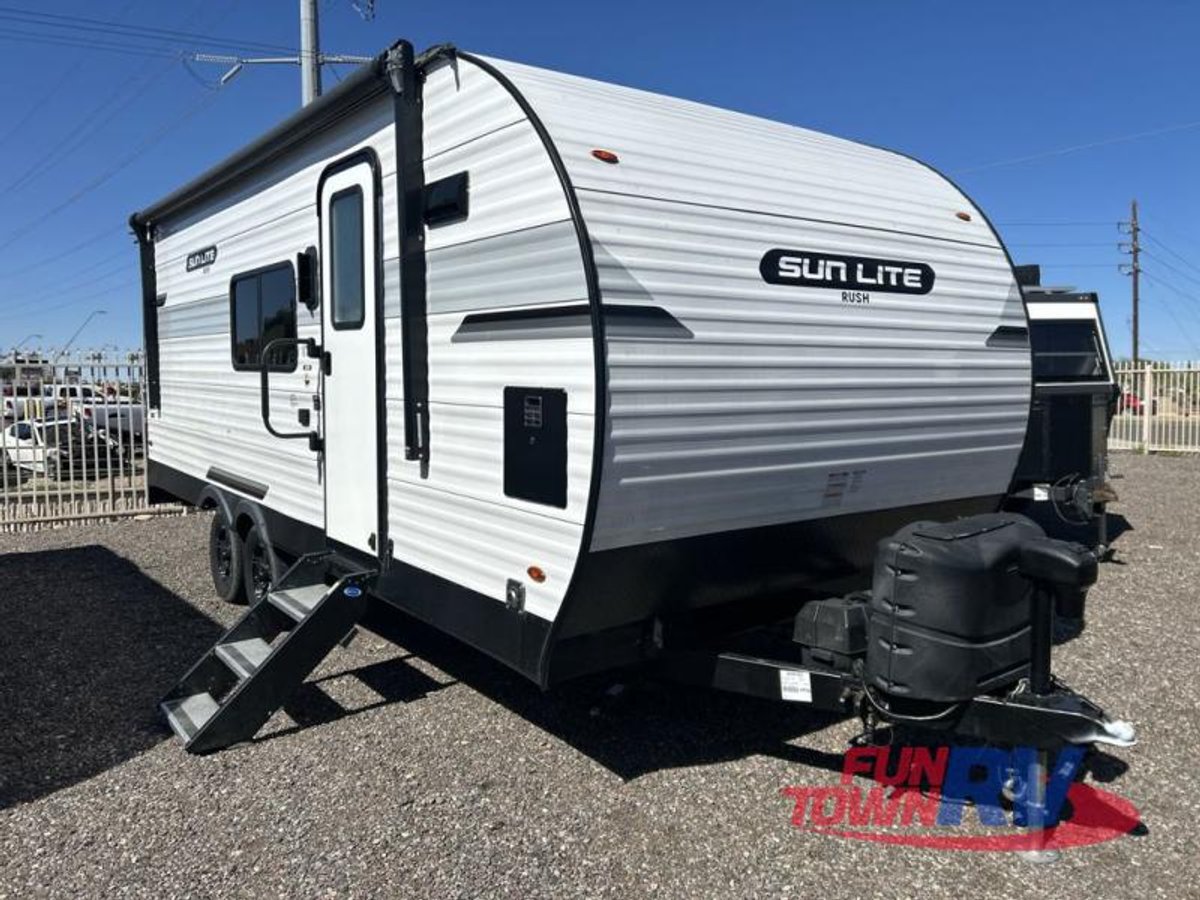 2023 Sunset Park RV Sun Lite