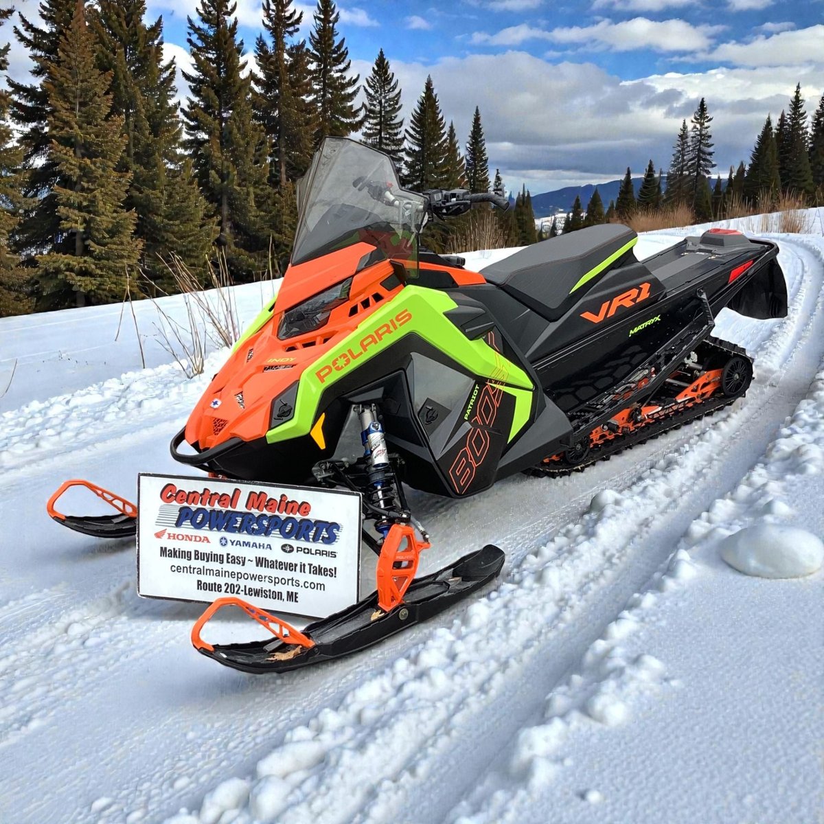 2023 Polaris Patriot Boost Indy VR1 137 SC