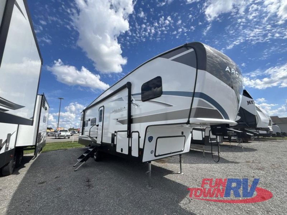 2025 Keystone RV Arcadia