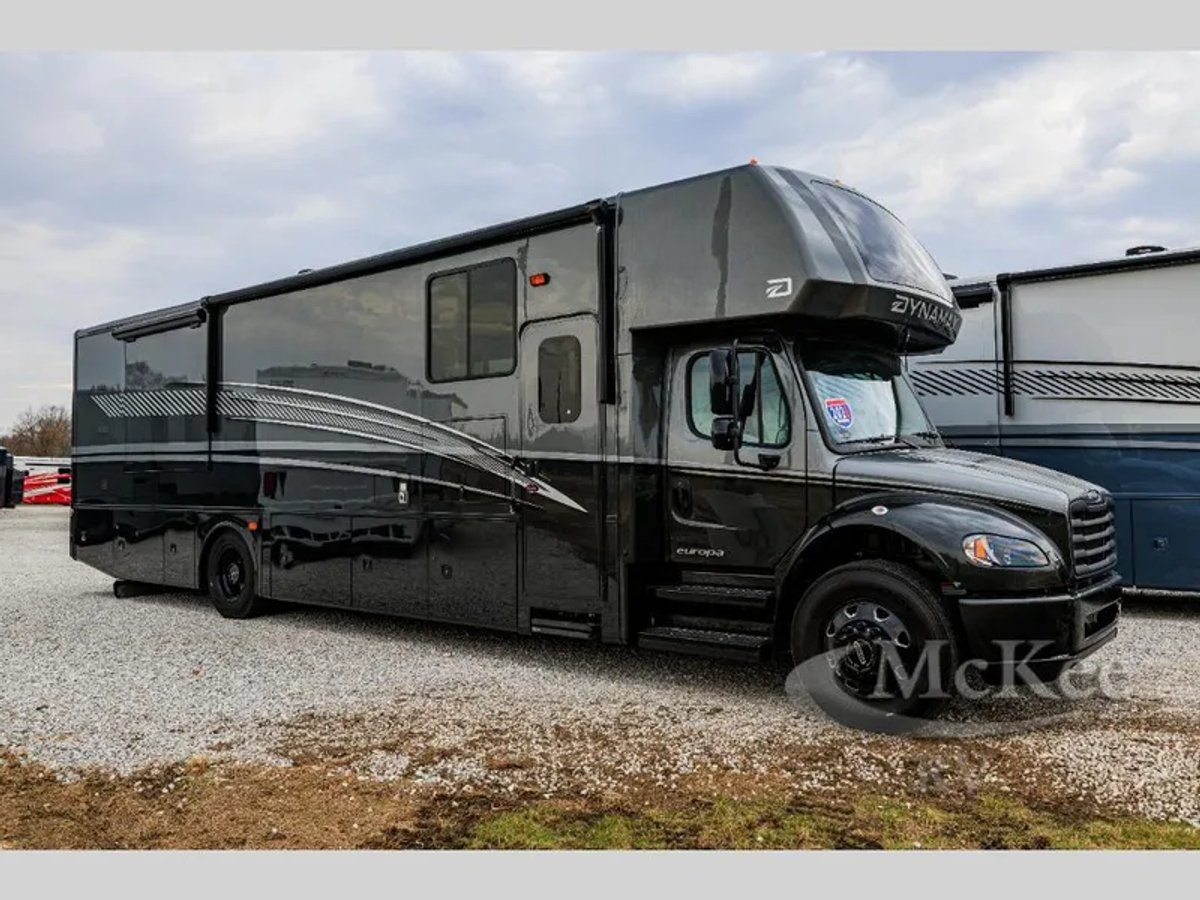 2026 Dynamax Europa S