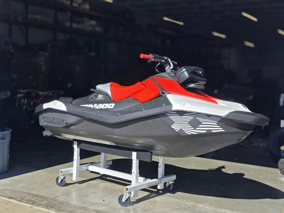 2026 Sea-Doo Spark Trixx for 1 Rotax 900 ACE - 90 iBR and Audio